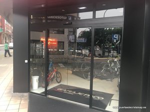 PUERTAS AUTOMATICAS PARA COMERCIOS EN AVILES