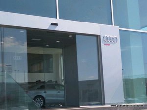 PUERTAS AUTOMATICAS EN CONCESIONARIOS EN LEON