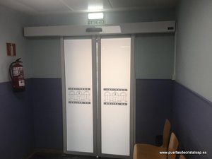 puerta automatica de cristal para hospital