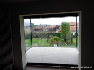 CIERRE DE VIDRIO HSW MAREO GIJON, ASTURIAS