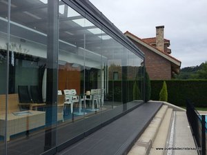 CIERRE DE VIDRIO CASA CABUEÑES, GIJON, ASTURIAS 