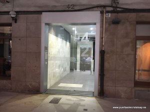 PUERTA CORREDERA PORTAL GIJON