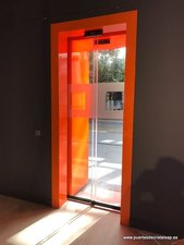 PUERTA TELESCOPICA AUTOMATICA DE CRISTAL ORANGE LUGO, GALICIA