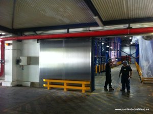puerta automatica de cristal