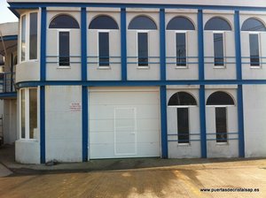 puertas seccionales automaticas