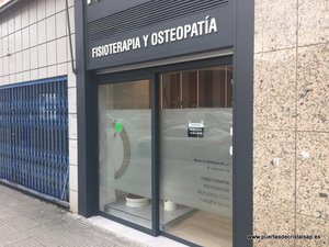 PUERTA AUTOMATICA PARA CLINICA EN AVILES