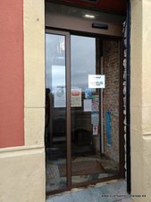 PUERTA AUTOMATICA PARA RESTAURANTES EN GIJON
