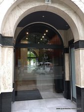 PUERTA AUTOMATICA PARA COMUNIDADES EN GIJON