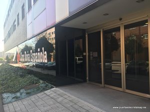 PUERTAS AUTOMATICAS CON PERFILERIA EN GIJON
