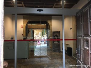 PUERTAS AUTOMATICAS EN EDIFICIOS HISTORICOS EN ASTURIAS