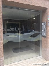 PUERTAS AUTOMATICAS PARA EDIFICIOS EN AVILES