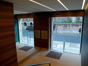 Puerta Campoamor 4