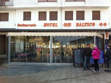 Cierre de cristal. Terraza Báltico