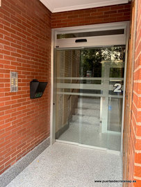 Puerta Telescópica en Juan Belmonte 2 